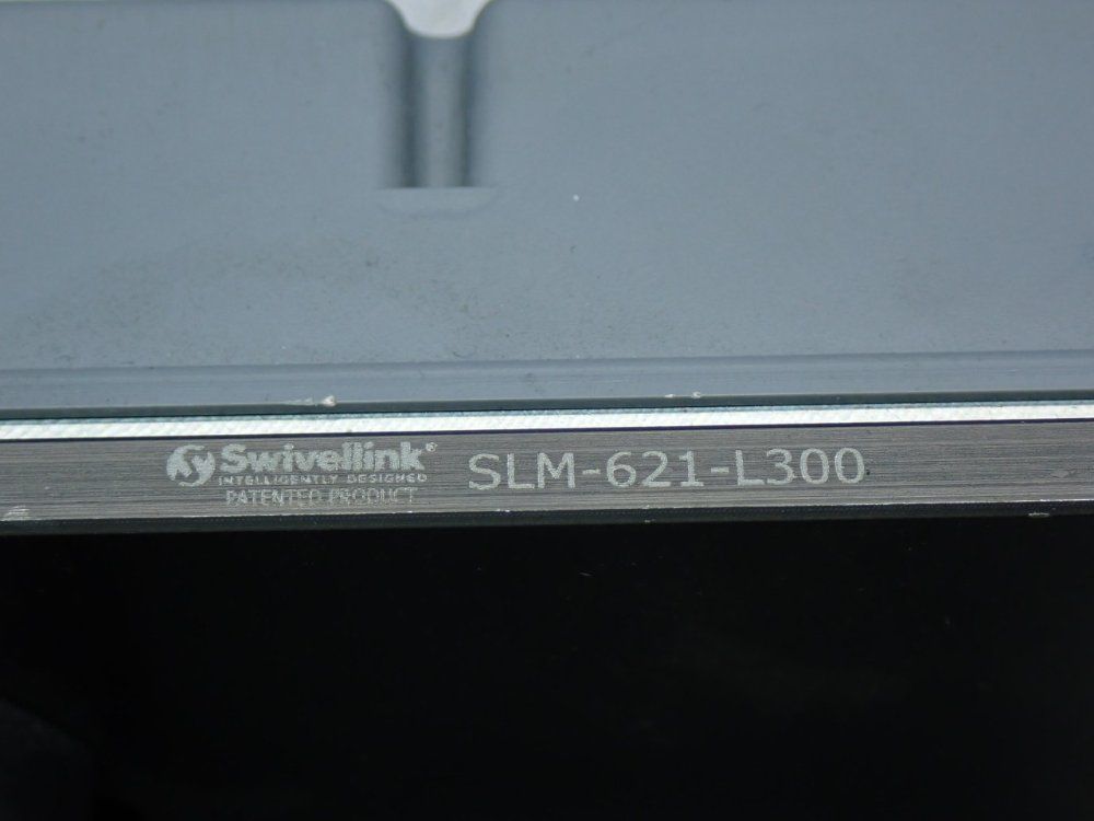 Smart Vision Lights Lc300-series Linear Light With Slm-621-l300 Swivel Link Mount - Lc300-625