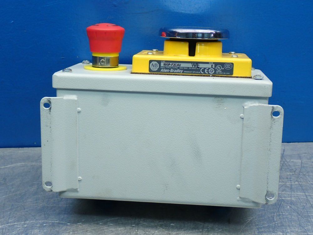 Allen Bradley 800p-series Palm Operated Push Button With Enclosure - 800p-f2cav