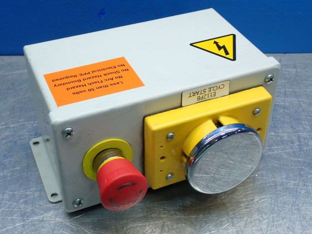 Allen Bradley 800p-series Palm Operated Push Button With Enclosure - 800p-f2cav