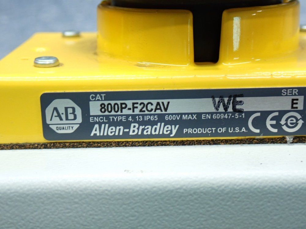 Allen Bradley 800p-series Palm Operated Push Button With Enclosure - 800p-f2cav