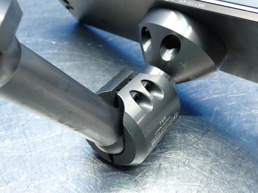 Smart Vision Lights Lc300-series Linear Light With Slm-621-l300 Swivel Link Mount - Lc300-625