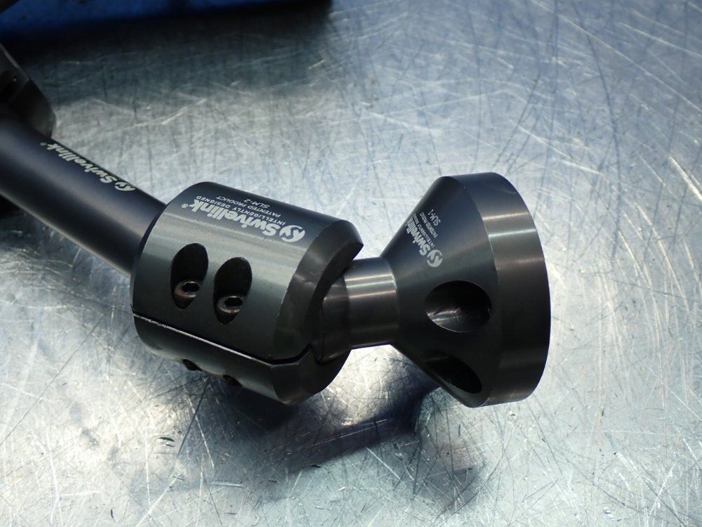 Smart Vision Lights Lc300-series Linear Light With Slm-621-l300 Swivel Link Mount - Lc300-625