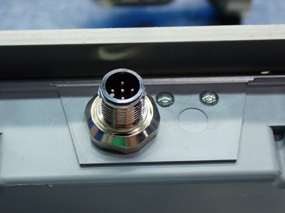 Smart Vision Lights Lc300-series Linear Light With Slm-621-l300 Swivel Link Mount - Lc300-625