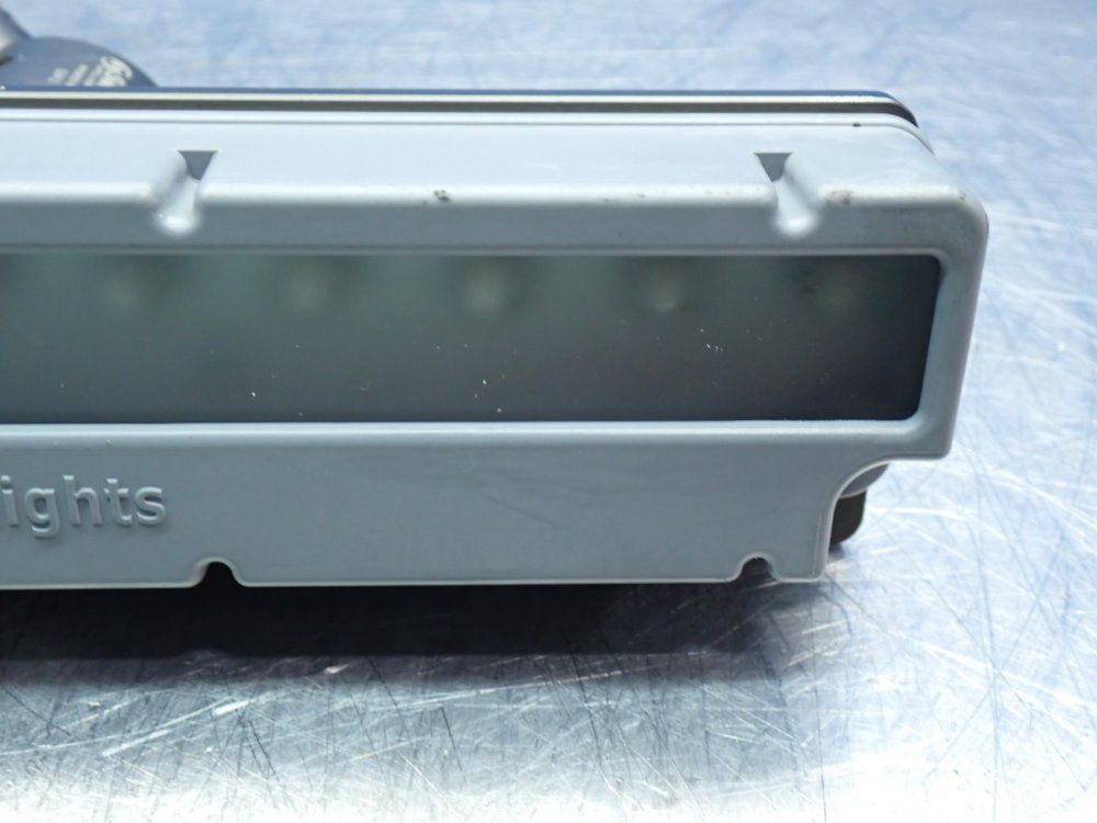 Smart Vision Lights Lc300-series Linear Light With Slm-621-l300 Swivel Link Mount - Lc300-625