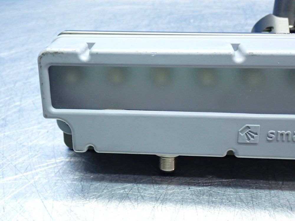 Smart Vision Lights Lc300-series Linear Light With Slm-621-l300 Swivel Link Mount - Lc300-625