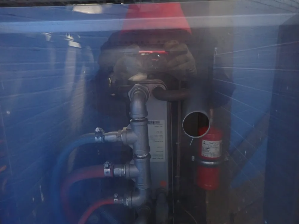 Ipg Photonics 18.4 Kw 62500 Btuh Chiller - Lc170. 01-a. 3. 5/6