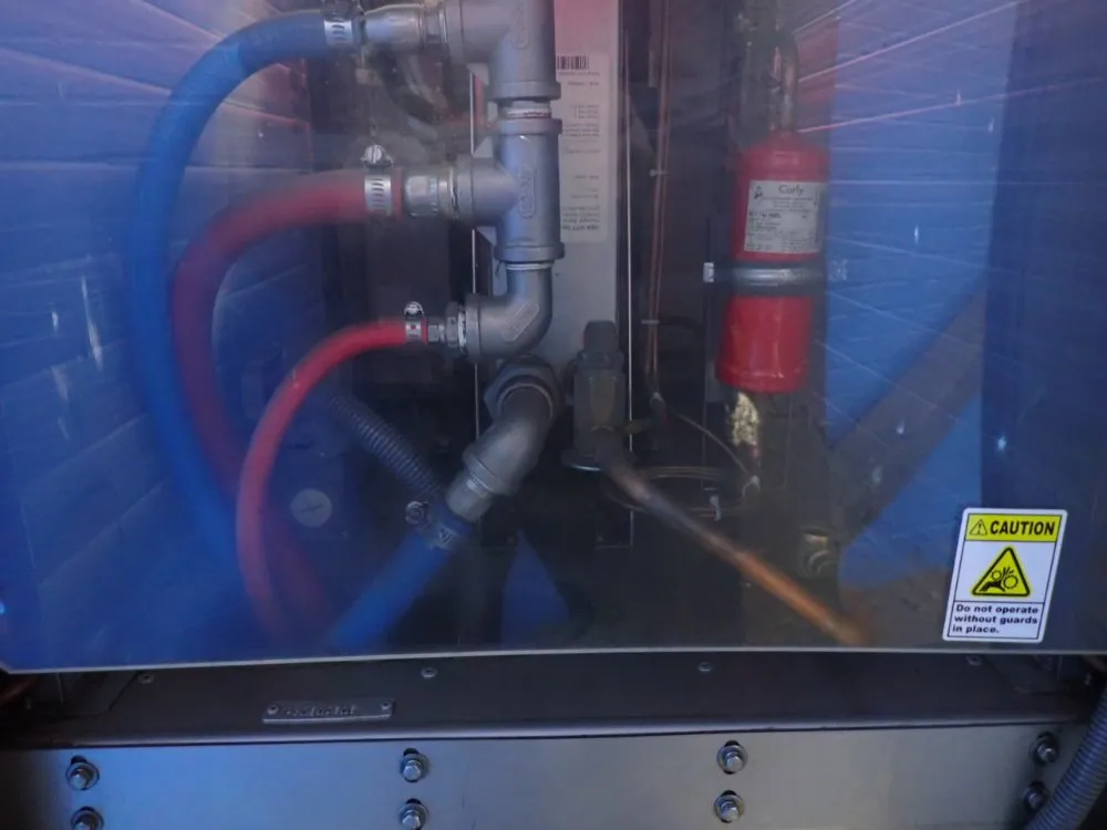 Ipg Photonics 18.4 Kw 62500 Btuh Chiller - Lc170. 01-a. 3. 5/6