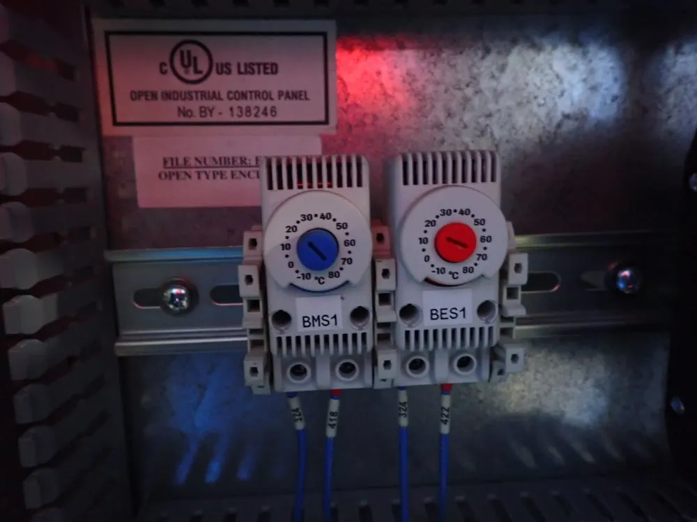 Ipg Photonics 18.4 Kw 62500 Btuh Chiller - Lc170. 01-a. 3. 5/6