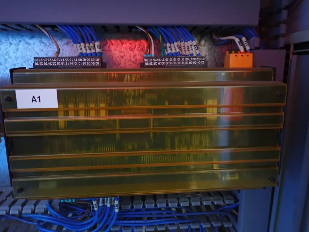 Ipg Photonics 18.4 Kw 62500 Btuh Chiller - Lc170. 01-a. 3. 5/6