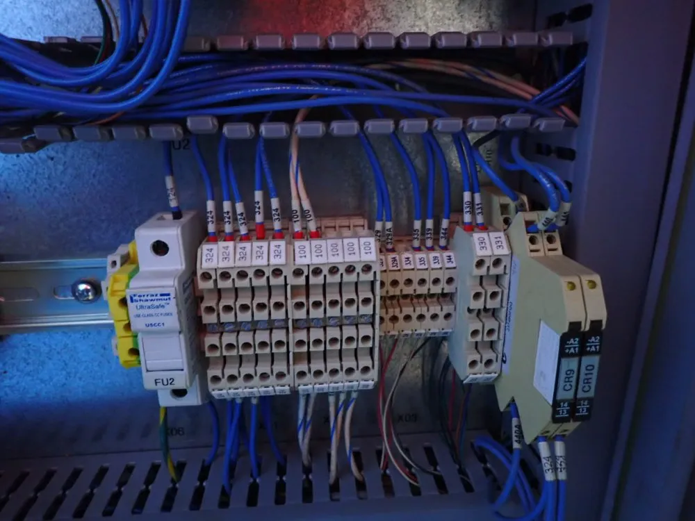 Ipg Photonics 18.4 Kw 62500 Btuh Chiller - Lc170. 01-a. 3. 5/6