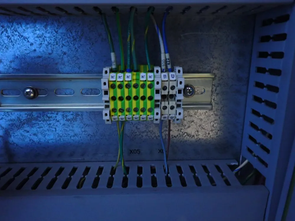 Ipg Photonics 18.4 Kw 62500 Btuh Chiller - Lc170. 01-a. 3. 5/6