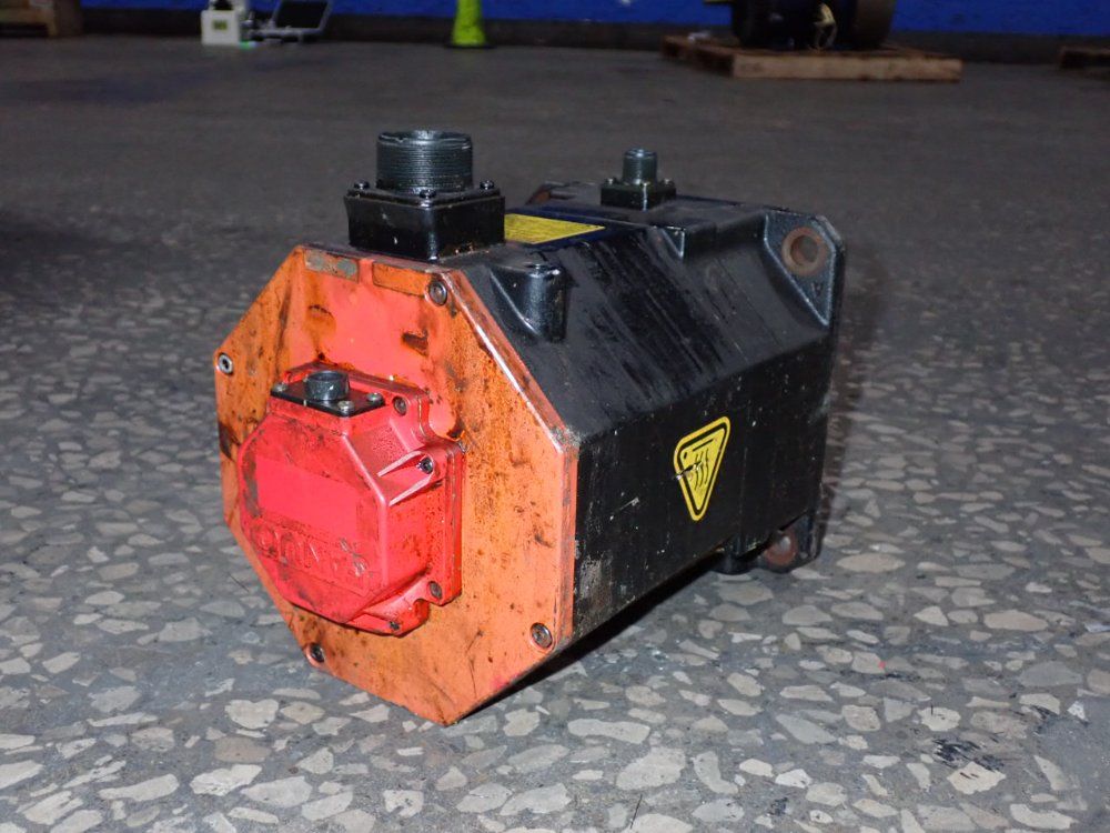 Fanuc 2000 Rpm Servo Motor - A06b-0041-b605#s042
