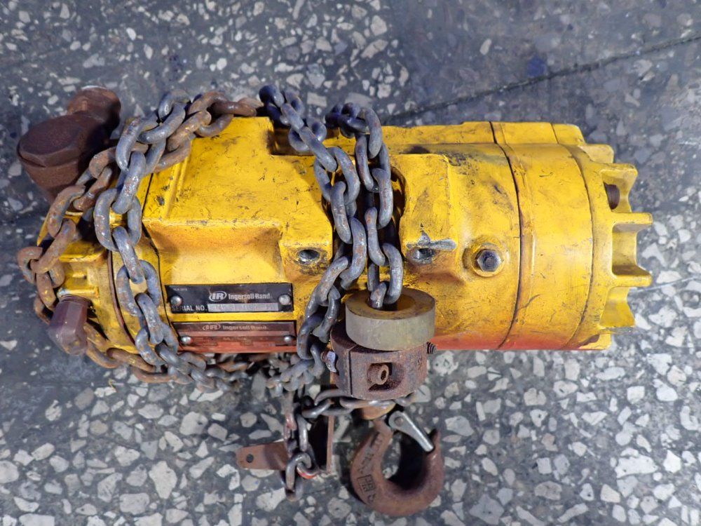 Ingersoll Rand 1/2 Ton Hoist