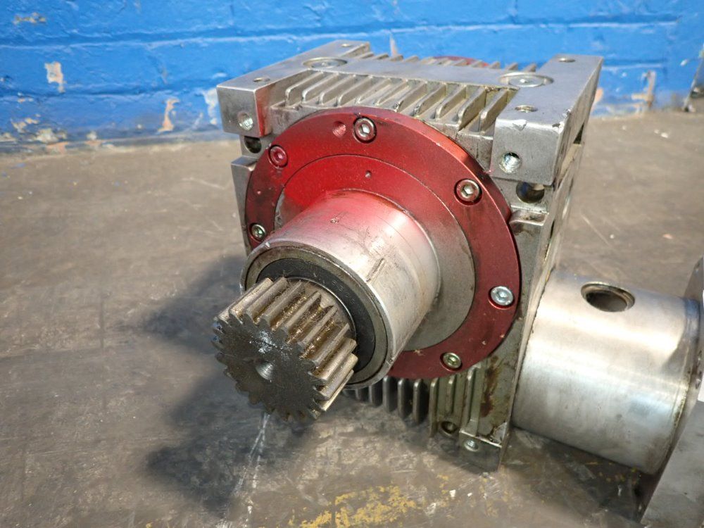 Gudel 6.00:1 Ratio Gear Reducer - Hpg090c1