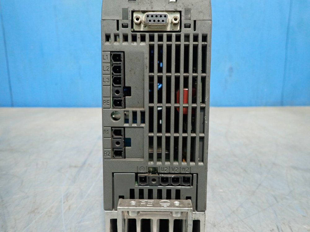 Siemens G120c Frequency Converter - 6sl3210-1ke12-3up1