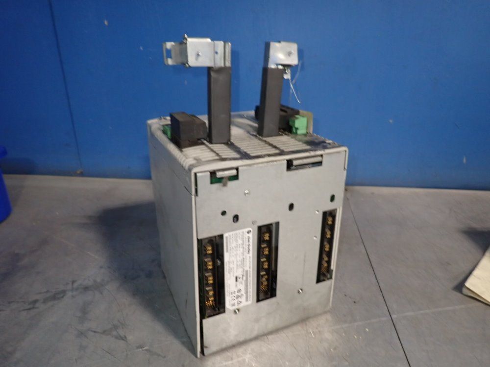 Allen Bradley Servo Drive - Kinetix 6000 / 2094-bc07-m05-s