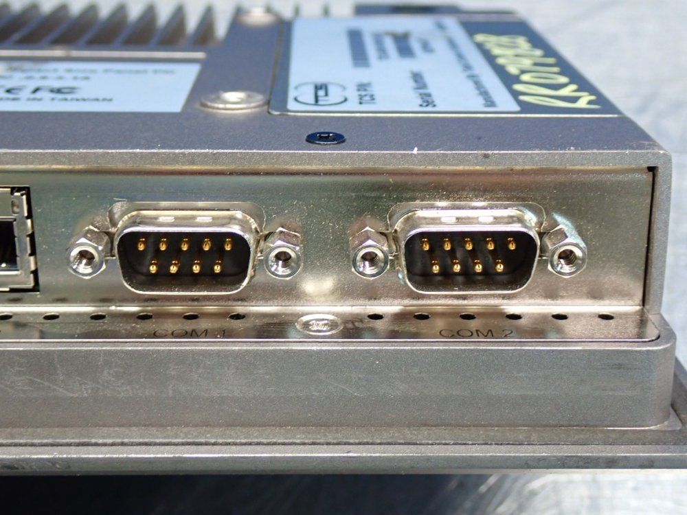 Tcs Fanless Industrial Compact Size Panel Pc - Tcs-030-01922-001