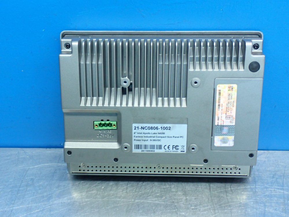 Apollo Lake N4200 Fanless Industrial Panel Pc - 21-nc0806-1002