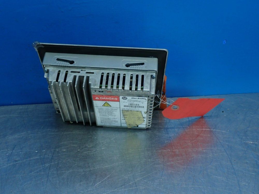 Allen Bradley Panelview Plus 7 Operator Interface - 2711p-t7c22d9p