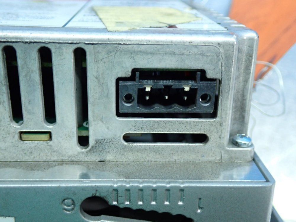 Allen Bradley Panelview Plus 7 Operator Interface - 2711p-t7c22d9p