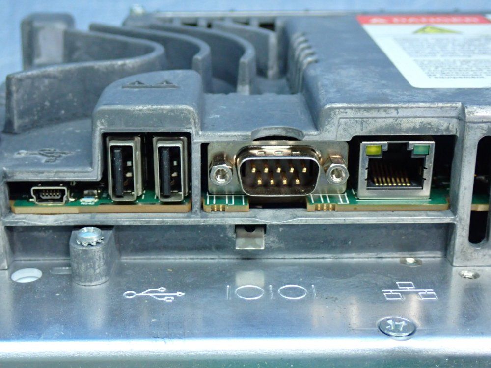 Allen Bradley 6.5 Inch Display Panelview Plus 700 Operator Interface Unit - 2711p-rdk7c