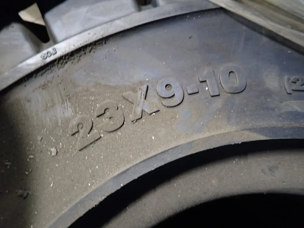 Maxam 23" X 9"-10" Tires - Ms701