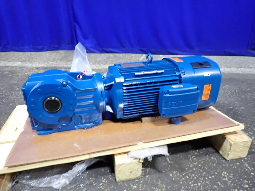 Sew-eurodrive 5.4 Hp Gear Drive - Ka57/tdrn112m4/be5hr