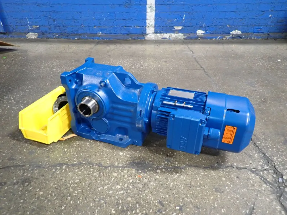 Sew 3.4 Hp Gear Drive - Ha77b Drs90l4be5hr