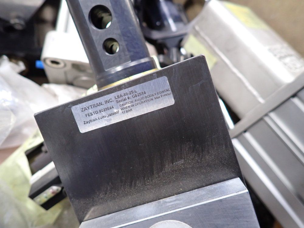 Reesm Zaytranm, Smc, Tunkers Misc. Equipment