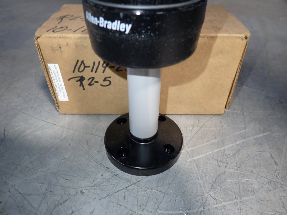 Allen Bradley Pole Mount Base - 855t-bpm10