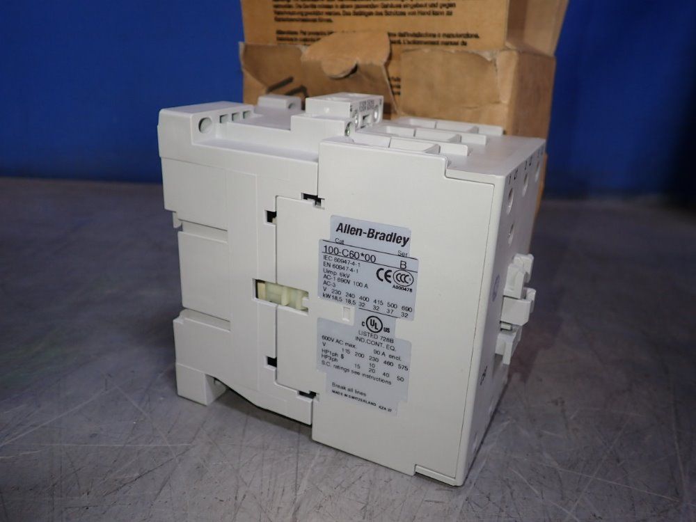 Allen Bradley Rail/panel Adapter - 100-c60*00