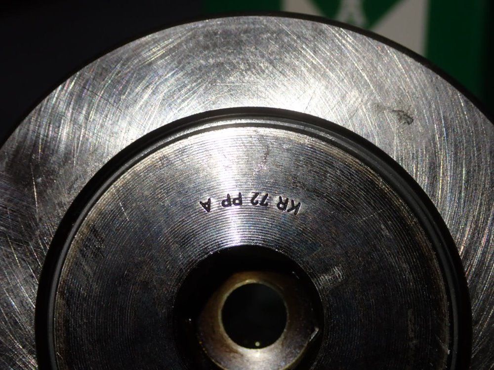 Ina Cam Follower - Kr72pp