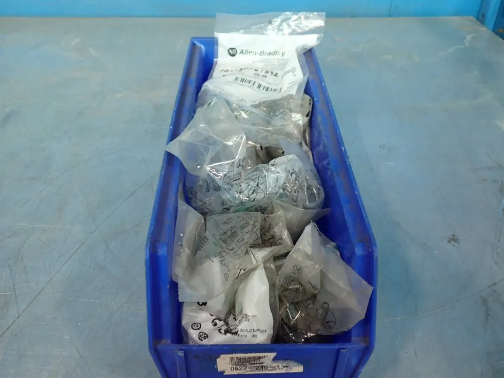 Allen Bradley Pilot Light, Push Button