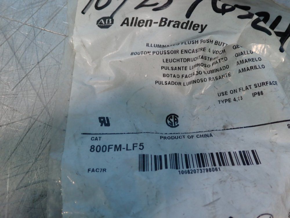 Allen Bradley Pilot Light, Push Button