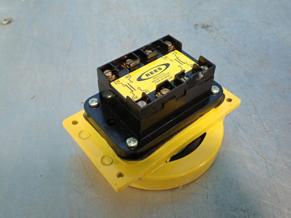 Rees Chrome Plunger Switch - 04917-212