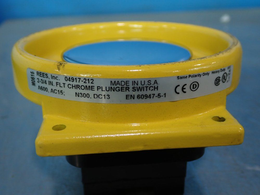 Rees Chrome Plunger Switch - 04917-212