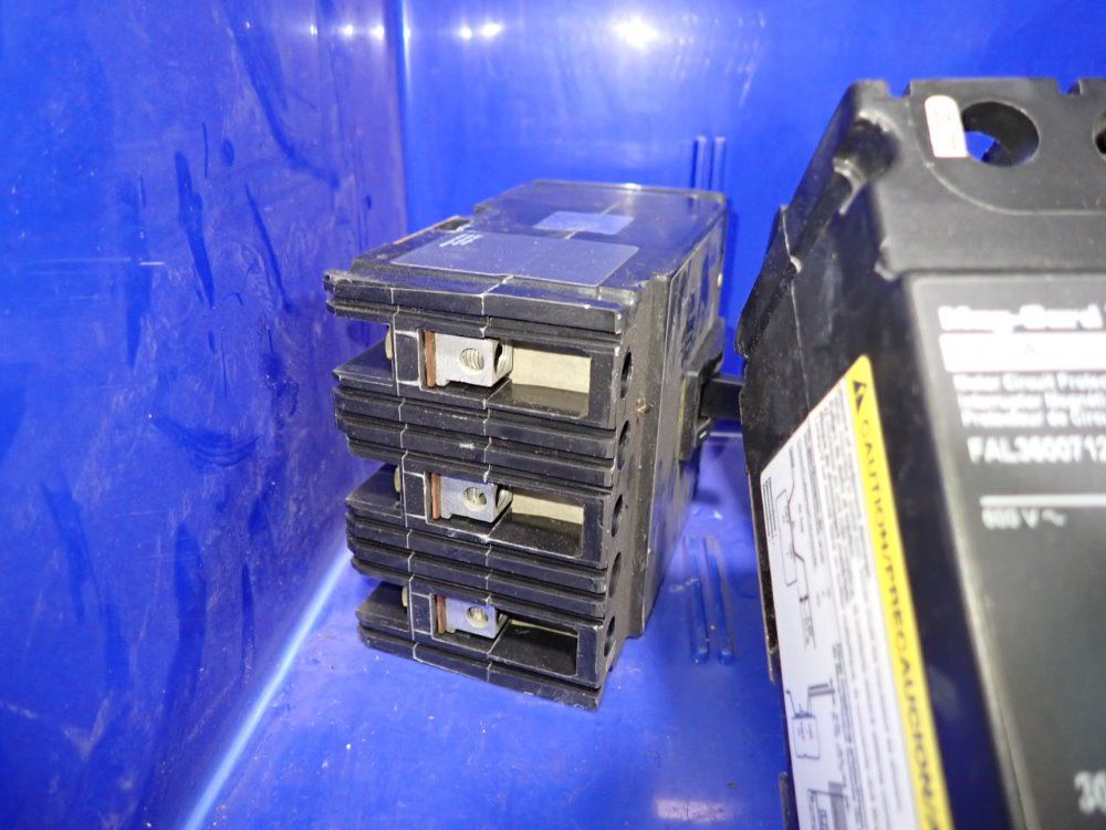 Square D Circuit Breakers - Fal3600712m