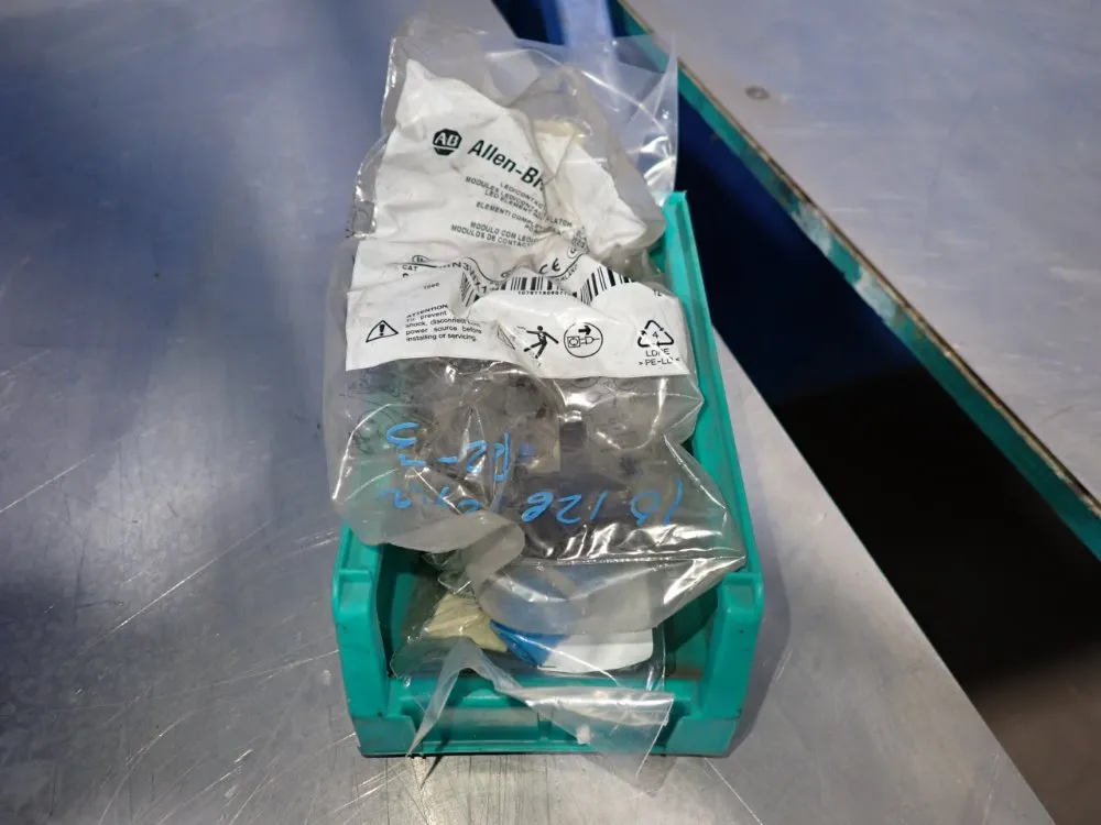 Festo/allen Bradley Electrical Components - Oh-22-gn