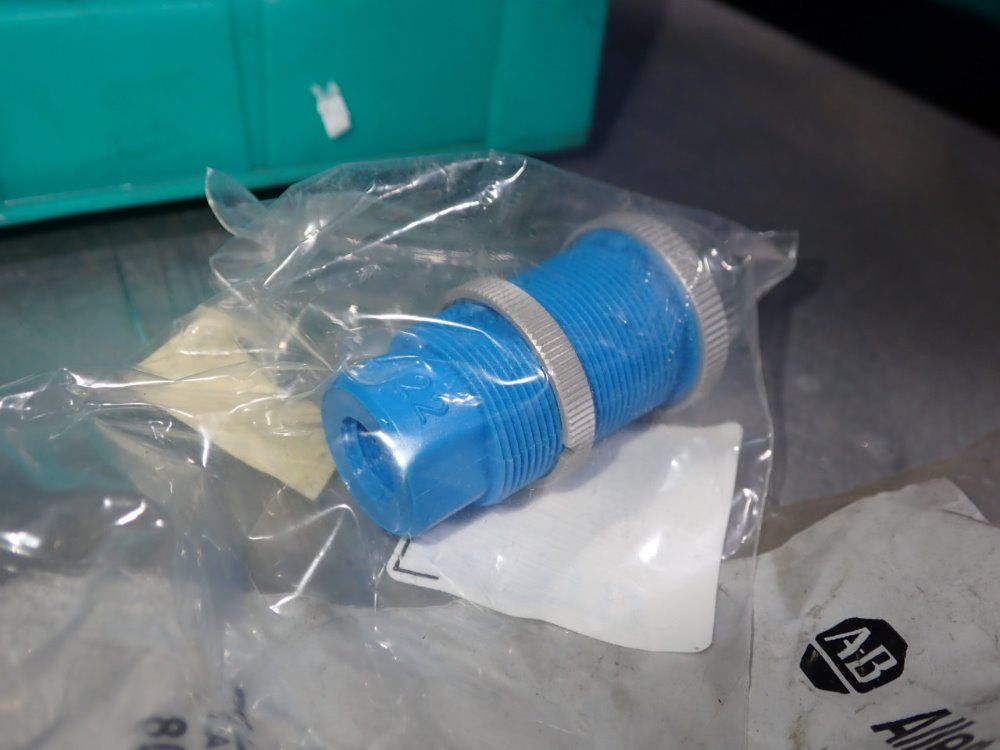 Festo/allen Bradley Electrical Components - Oh-22-gn