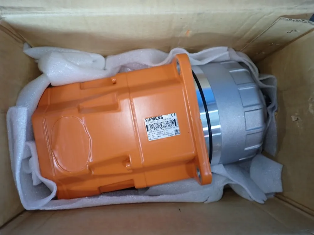 Siemens Servo Motor - 1fk6083-6az21-9zz9-z S26