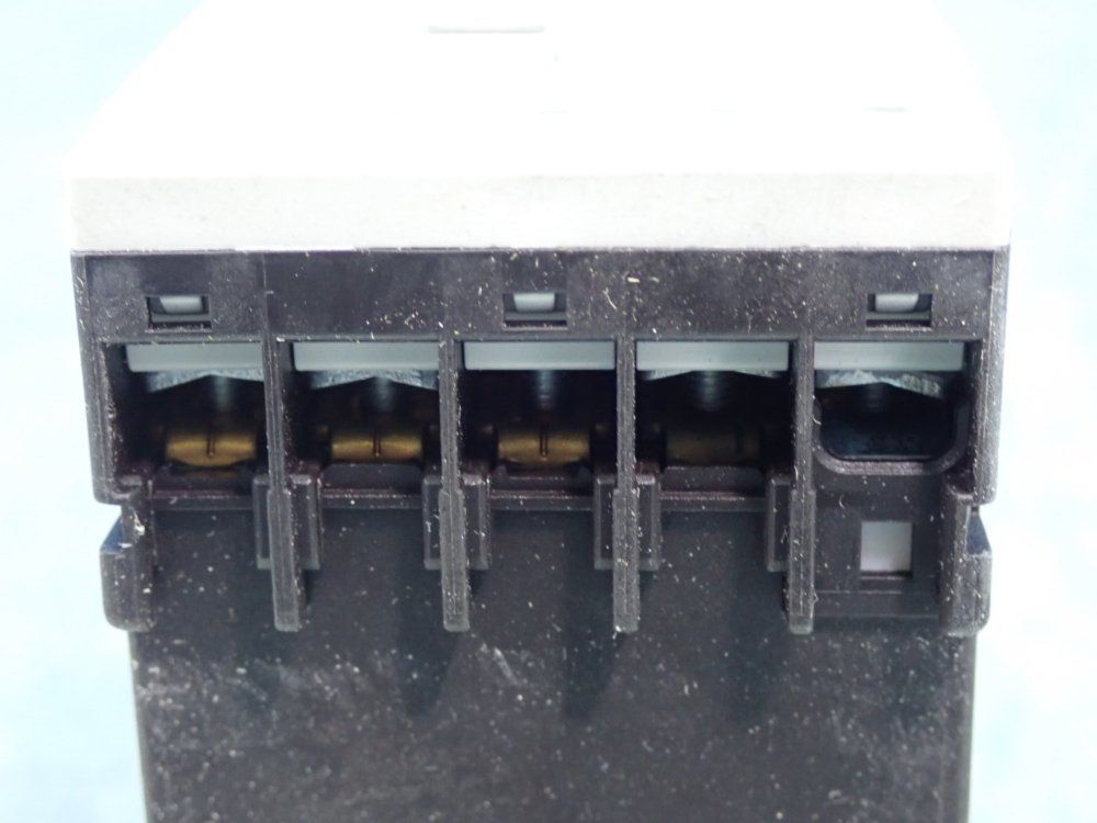 Siemens Contactor - 3rt1015-1wb42