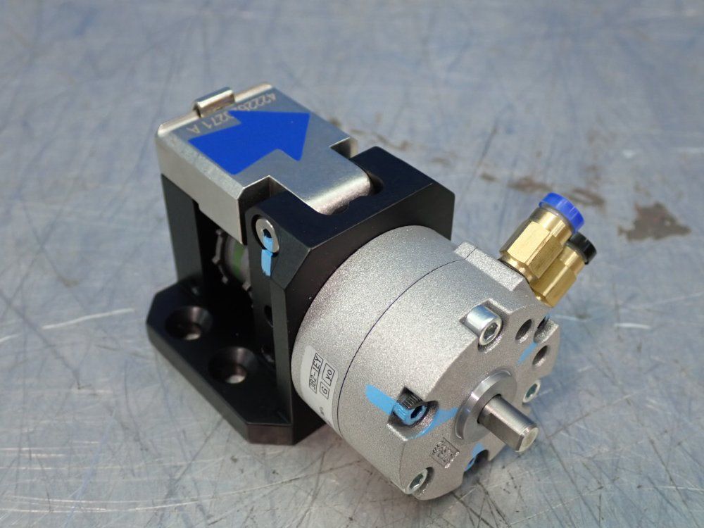 Smc Rotary Actuator Assembly - Crb2bw20-90dz