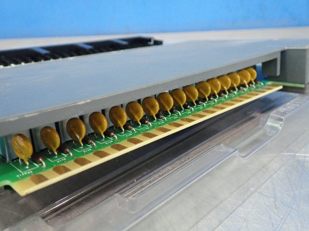 Allen Bradley Dc Input Module - 1771-id16/b