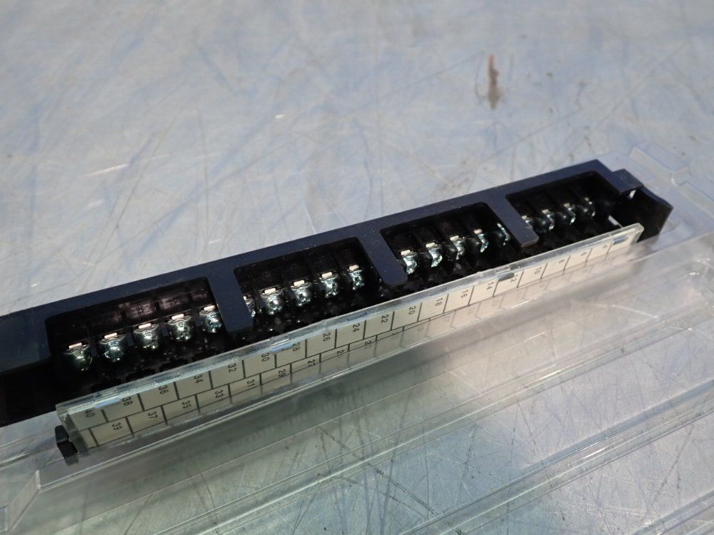 Allen Bradley Dc Input Module - 1771-id16/b