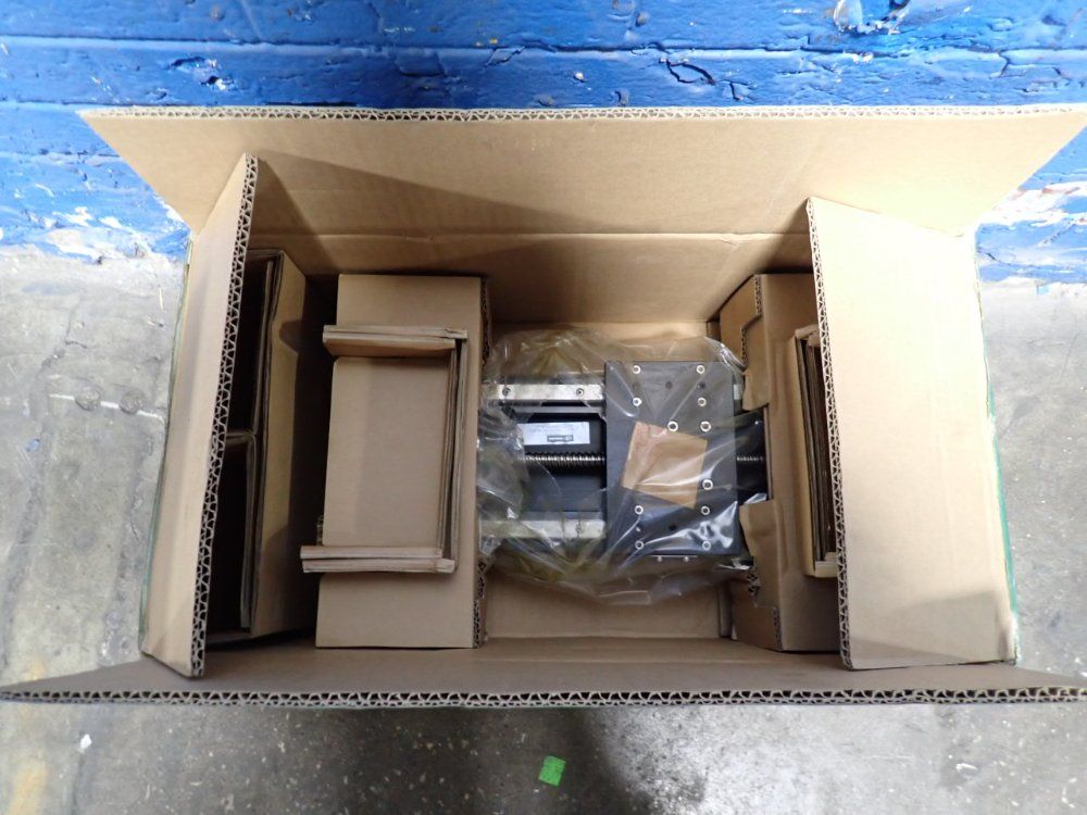 Misumi Linear Stage Actuator - Kua1505-400-100-kc12