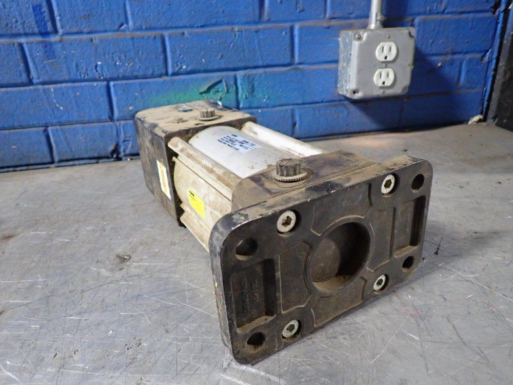 Parker Pneumatic Cylinder - P10-l100mc-01000nbnn
