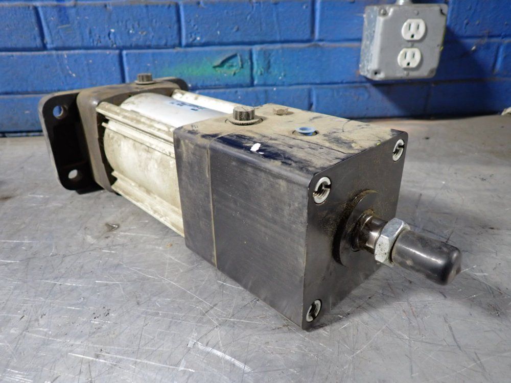 Parker Pneumatic Cylinder - P10-l100mc-01000nbnn