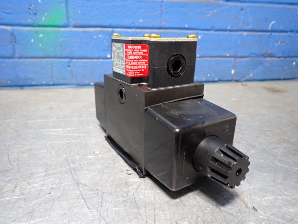 Parker 1500 Psi Hydraulic Valve - D3w11cnyk56