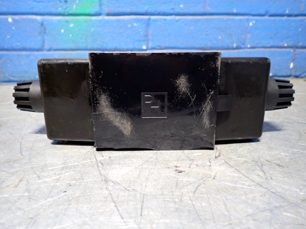 Parker 1500 Psi Hydraulic Valve - D3w11cnyk56