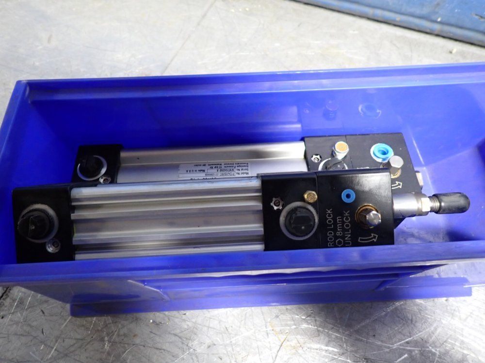 Parker Hydraulic Cylinder - P1d4j1040mc-0073n9n3n / P1d4j050mc-011nnn6n